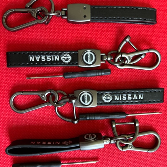 Car keychains for all car models + wheel caps - Picture 8 of 16